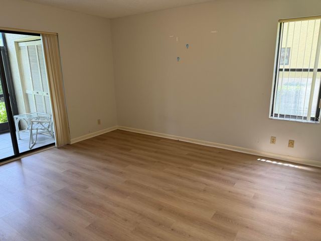 4692 Lucerne Lakes Boulevard E 106, Lake Worth, FL 33467