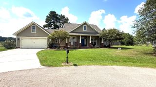 30 W Sycamore, Sumrall, MS 39482