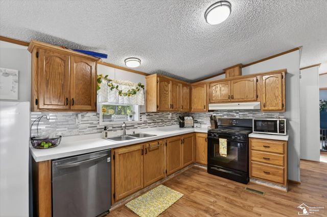 1070 Cherry Road, Bedford Twp, MI 48182