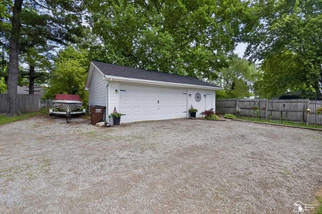 1070 Cherry Road, Bedford Twp, MI 48182