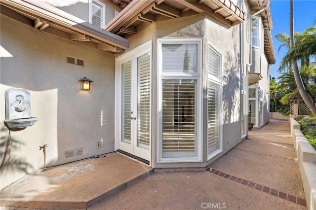 9703 Keeneland, La Jolla, CA 92037