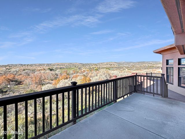 4580 E Roundup Road, Rimrock, AZ 86335