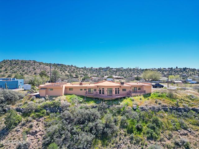 4580 E Roundup Road, Rimrock, AZ 86335