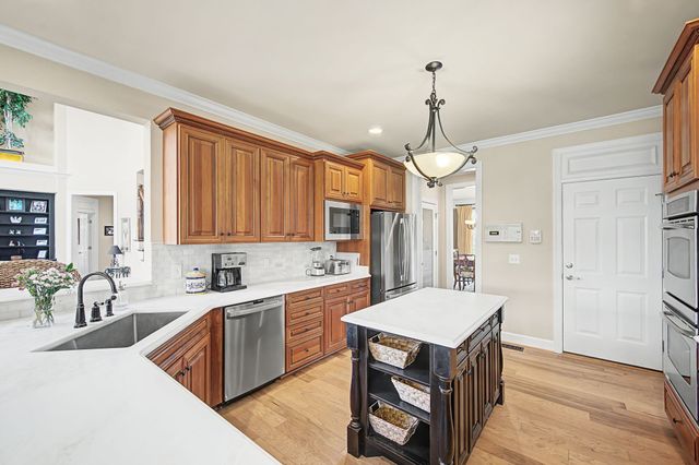 1811 Charity Dr, Brentwood, TN 37027