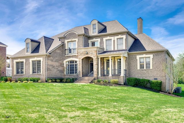 1811 Charity Dr, Brentwood, TN 37027