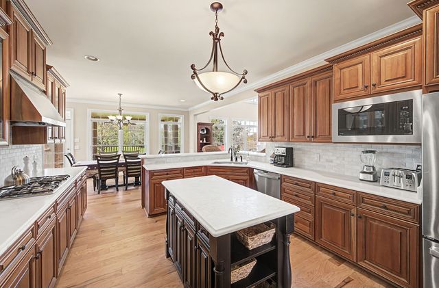 1811 Charity Dr, Brentwood, TN 37027