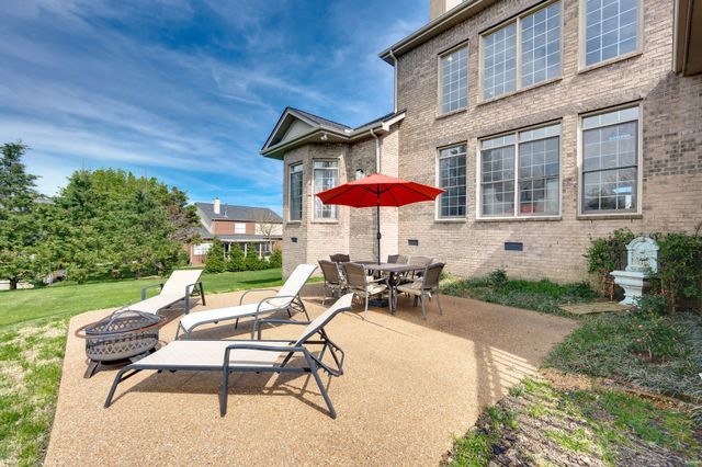 1811 Charity Dr, Brentwood, TN 37027