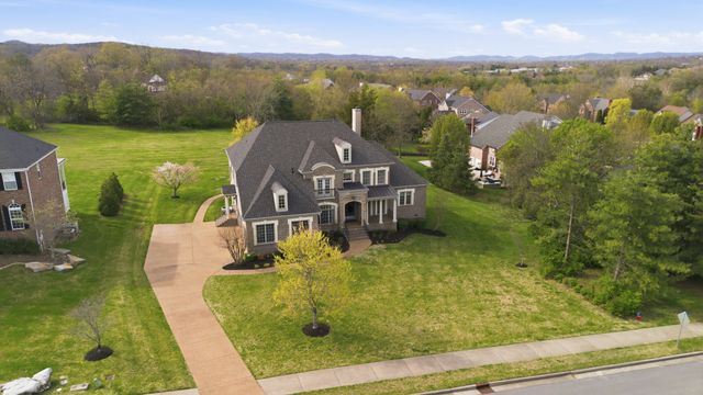 1811 Charity Dr, Brentwood, TN 37027