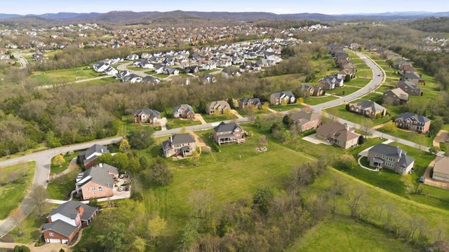 1811 Charity Dr, Brentwood, TN 37027