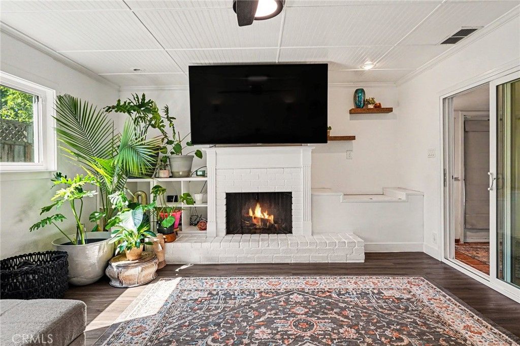 Image 14 of property listing at 1815 Granada Drive, Concord, CA 94519