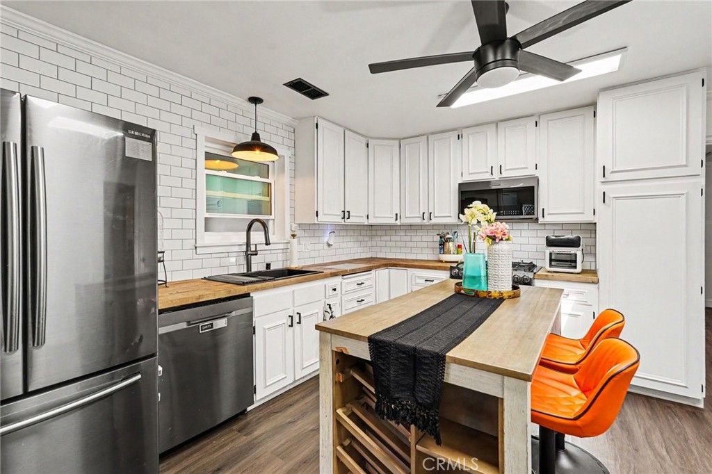 Image 15 of property listing at 1815 Granada Drive, Concord, CA 94519