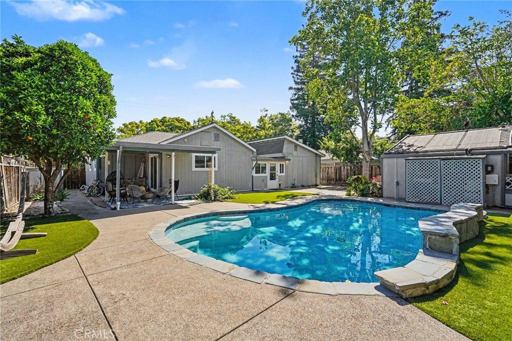 Image 19 of property listing at 1815 Granada Drive, Concord, CA 94519