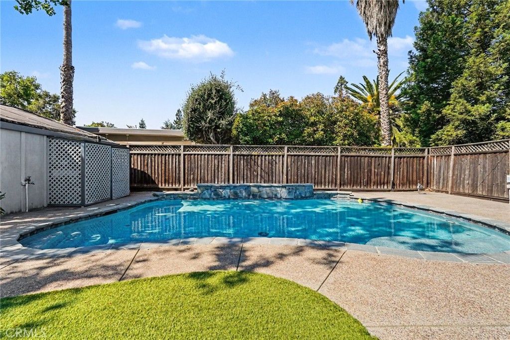 Image 20 of property listing at 1815 Granada Drive, Concord, CA 94519