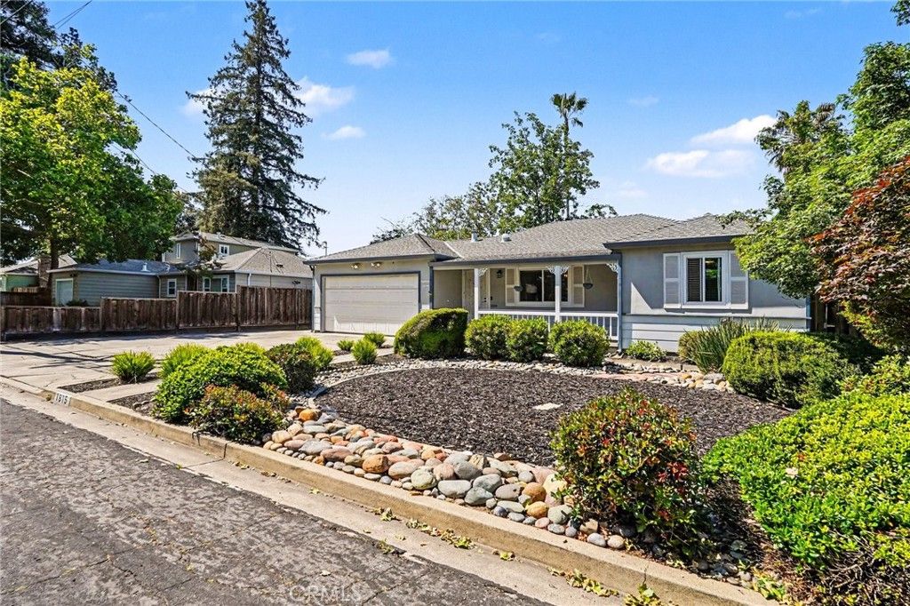 Image 3 of property listing at 1815 Granada Drive, Concord, CA 94519
