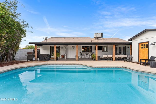 2021 S SAGUARO Circle, Mesa, AZ 85202