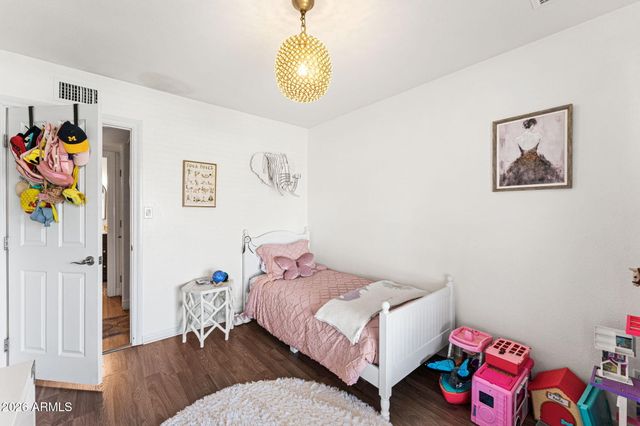 2021 S SAGUARO Circle, Mesa, AZ 85202