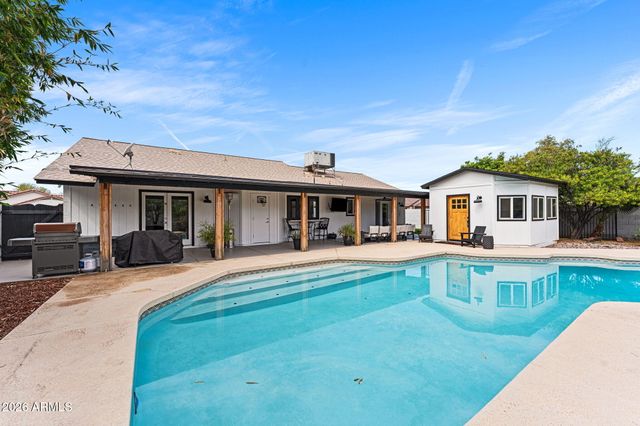 2021 S SAGUARO Circle, Mesa, AZ 85202