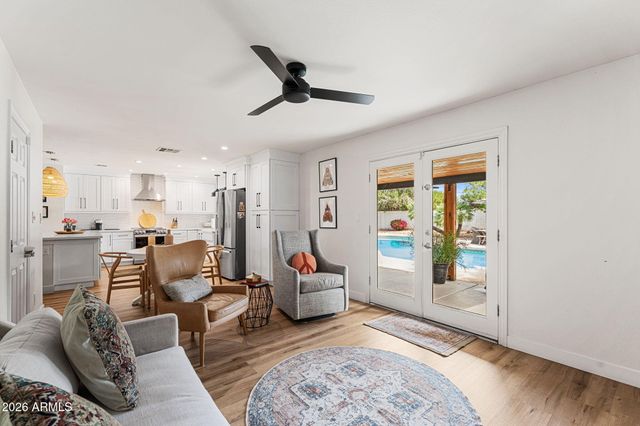 2021 S SAGUARO Circle, Mesa, AZ 85202