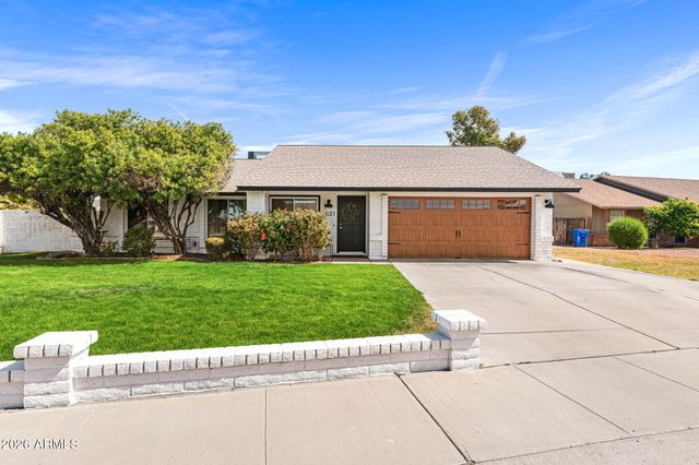 2021 S SAGUARO Circle, Mesa, AZ 85202