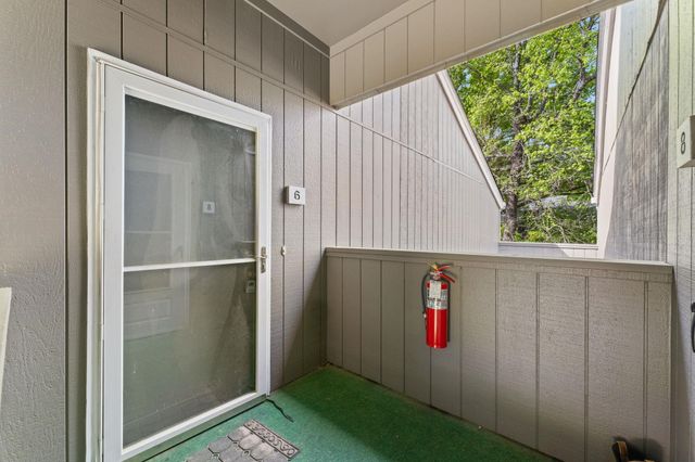 10301 N Kings Hwy Apt 15-6, Myrtle Beach, SC 29572