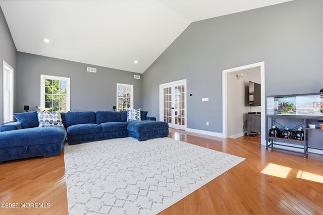 9 Sugar Loaf Hill, Millstone, NJ 08510