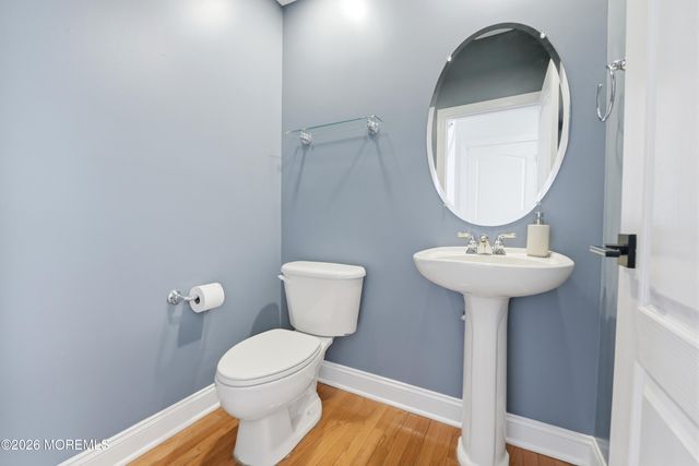 9 Sugar Loaf Hill, Millstone, NJ 08510