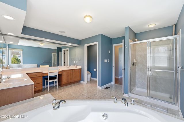 9 Sugar Loaf Hill, Millstone, NJ 08510