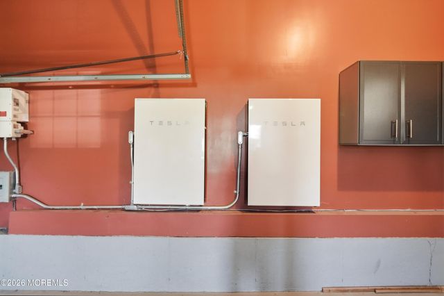 9 Sugar Loaf Hill, Millstone, NJ 08510