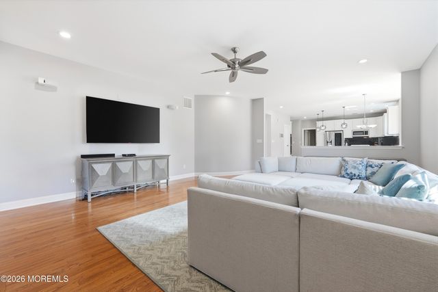 9 Sugar Loaf Hill, Millstone, NJ 08510