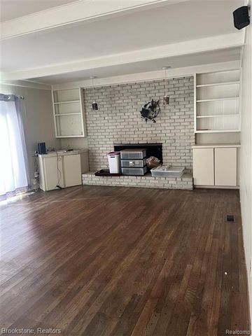 28917 Ramblewood Drive, Farmington, MI 48334