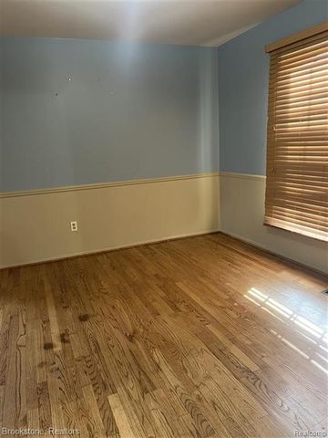 28917 Ramblewood Drive, Farmington, MI 48334