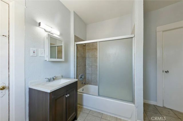 1636 N Stanton, Long Beach, CA 90804