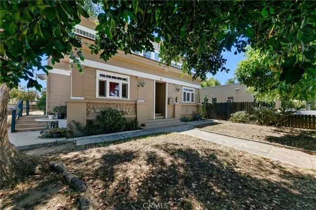 1636 N Stanton, Long Beach, CA 90804