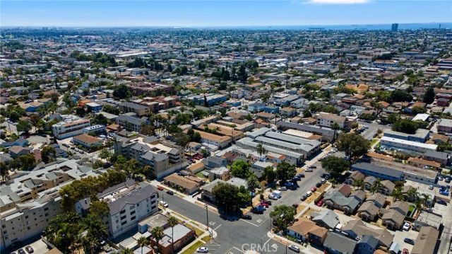 1636 N Stanton, Long Beach, CA 90804