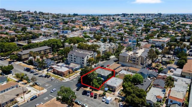 1636 N Stanton, Long Beach, CA 90804