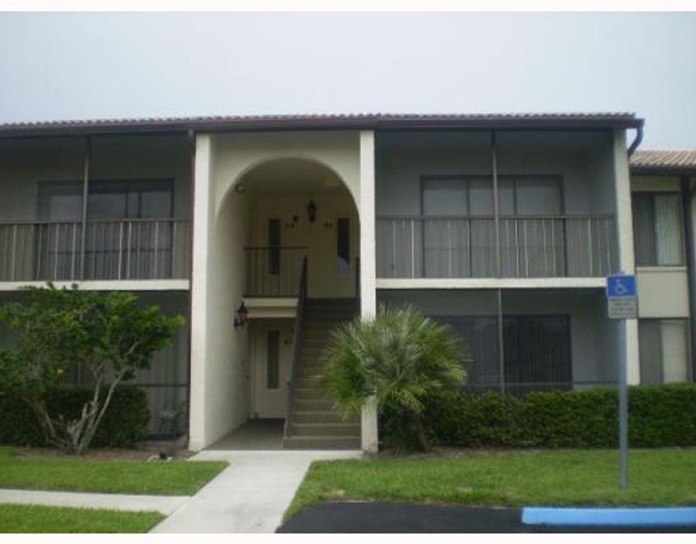1485 SW Silver Pine Way 107 B-2, Palm City, FL 34990