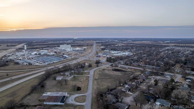 3000 E Houston Street, Broken Arrow, OK 74014