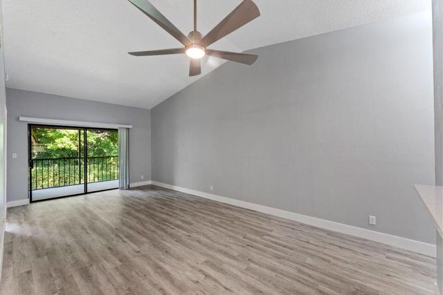 3139 Millwood Terrace 2240, Boca Raton, FL 33431