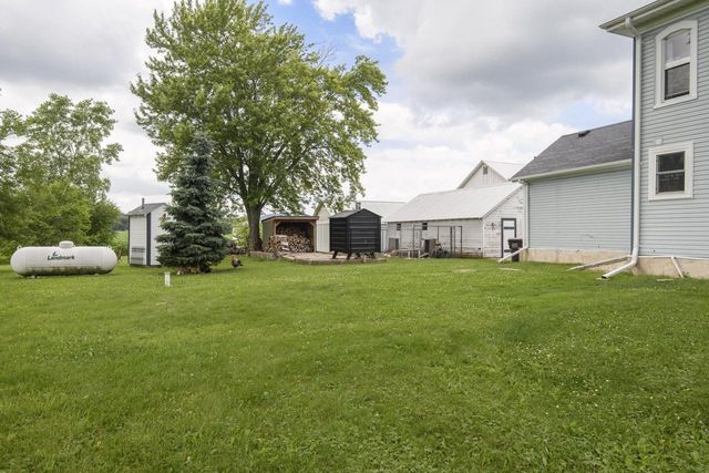 N9265 Highway 67, East Troy, WI 53120