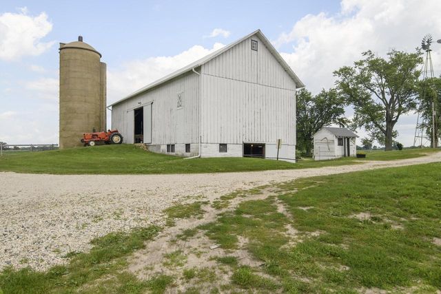 N9265 Highway 67, East Troy, WI 53120