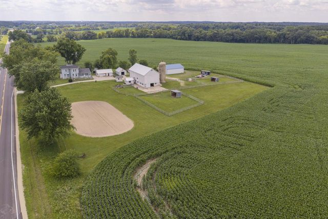 N9265 Highway 67, East Troy, WI 53120