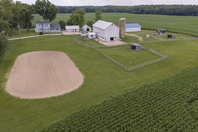 N9265 Highway 67, East Troy, WI 53120