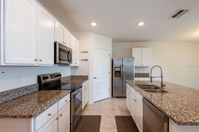 2433 WHITE POPPY DRIVE, Kissimmee, FL 34747