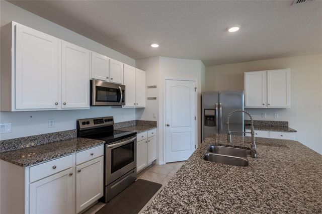 2433 WHITE POPPY DRIVE, Kissimmee, FL 34747