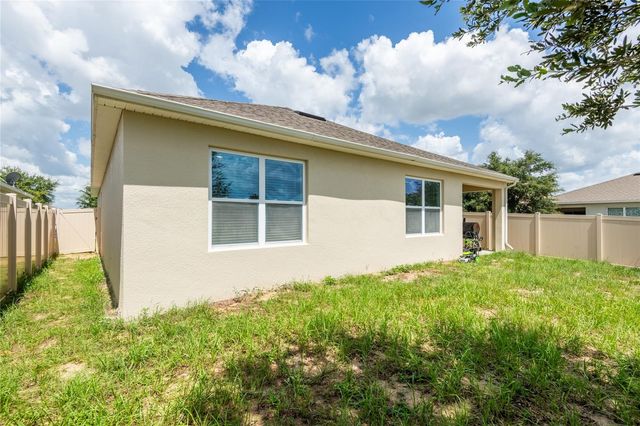 2433 WHITE POPPY DRIVE, Kissimmee, FL 34747