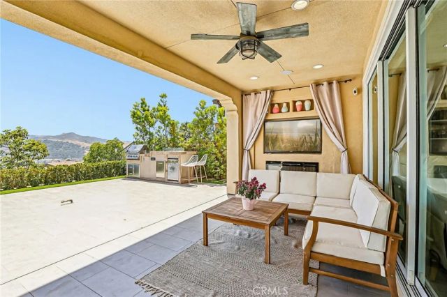7 Paladino Court, Rancho Mission Viejo, CA 92694