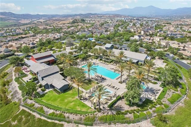 7 Paladino Court, Rancho Mission Viejo, CA 92694