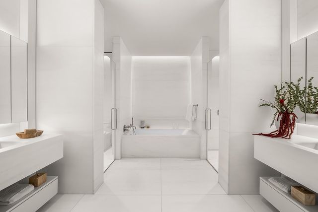 1 Wall St Apt 2612, New York City, NY 10005