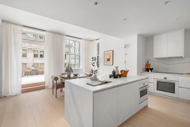 1 Wall St Apt 2612, New York City, NY 10005