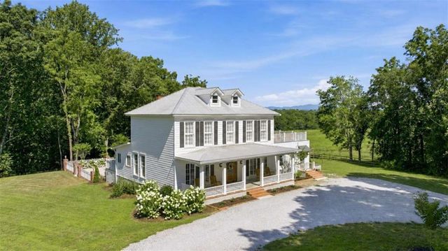 527 N Mize Road N, Mount Airy, GA 30563